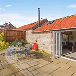 1 Bed In Staxton Oc-w36041 Feriehus