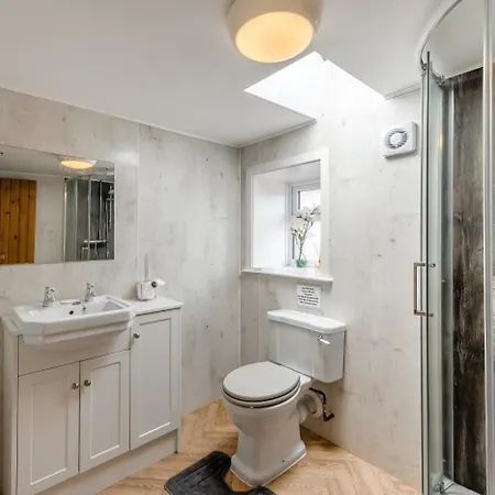 1 Bed In Staxton Oc-w36041