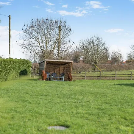 1 Bed In Staxton Oc-w36041 * Salton